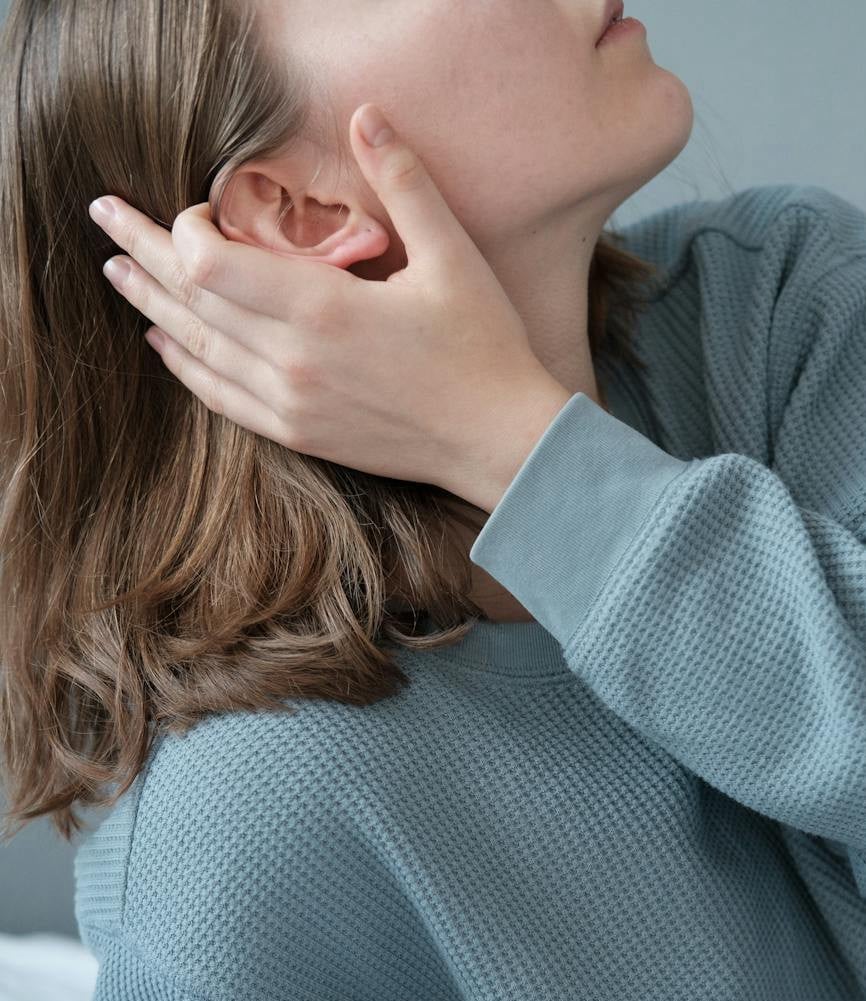 Ear-1